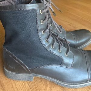 GUESS Men’s Mgcalen Boots Size 12